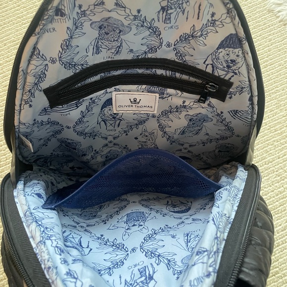 Oliver Thomas tennis or pickleball backpack sling. - Picture 2 of 3